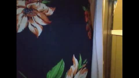 Red online show from December 10, 2024, 3:20 am