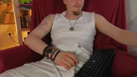 Vincente online show from September 25, 2025, 9:51 pm