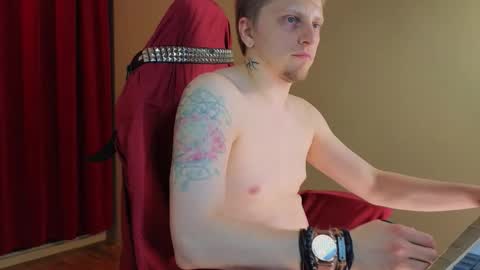 Vincente online show from November 13, 2025, 8:52 pm