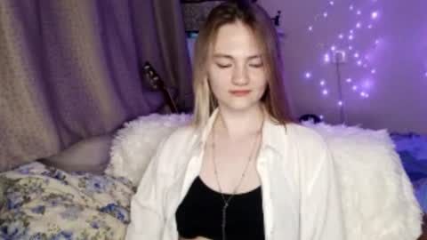 Snapshot of shelliegoza chatting on July 21, 2026, 4:53 pm Ashley online show from July 21, 2026, 4:53 pm