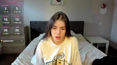 ShelyMoon online show from October 12, 2025, 12:37 pm