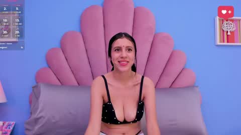 Snapshot of shery_milk chatting on May 5, 2026, 11:51 am Shery online show from May 5, 2026, 11:51 am
