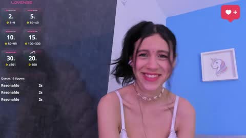 Snapshot of shery_milk chatting on May 22, 2026, 11:27 am Shery online show from May 22, 2026, 11:27 am