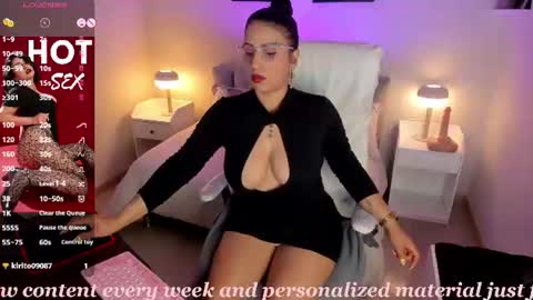 Snapshot of sheyla_hills_ chatting on July 11, 2026, 4:26 am Sheyla online show from July 11, 2026, 4:26 am