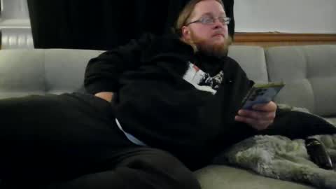 Snapshot of shifty885 chatting on November 29, 2025, 1:52 am shifty885 online show from November 29, 2025, 1:52 am