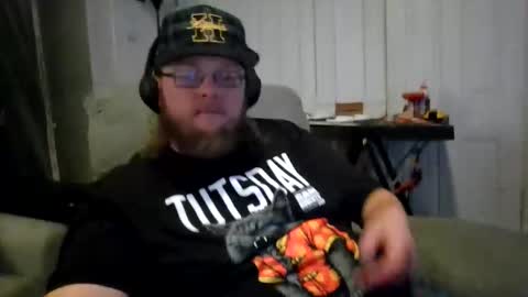 Snapshot of shifty885 chatting on January 14, 2026, 12:16 am shifty885 online show from January 14, 2026, 12:16 am