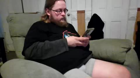 Snapshot of shifty885 chatting on February 2, 2026, 10:30 pm shifty885 online show from February 2, 2026, 10:30 pm