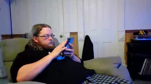 Snapshot of shifty885 chatting on February 22, 2026, 5:55 pm shifty885 online show from February 22, 2026, 5:55 pm