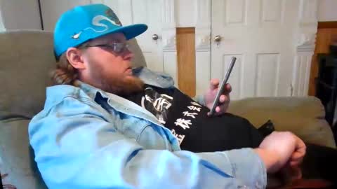 Snapshot of shifty885 chatting on February 28, 2026, 8:43 pm shifty885 online show from February 28, 2026, 8:43 pm