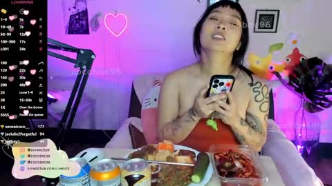Snapshot of shinae_cocobae96 chatting on April 23, 2026, 2:46 am coco bae 96 shin ae online show from April 23, 2026, 2:46 am