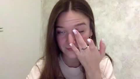 Jesica online show from November 12, 2025, 9:03 pm