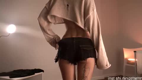 Snapshot of shiningstarrr chatting on January 8, 2026, 2:52 pm Nika online show from January 8, 2026, 2:52 pm