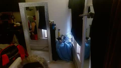 Snapshot of shirleyjo chatting on May 28, 2026, 6:49 pm sarah online show from May 28, 2026, 6:49 pm