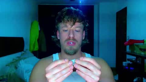 Cick Goreskin online show from March 3, 2026, 1:56 am