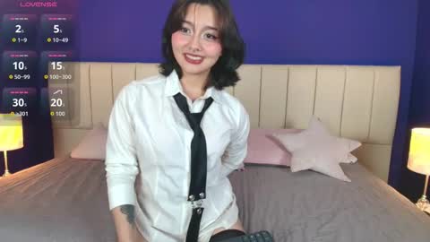 Valentina online show from October 13, 2025, 8:31 pm