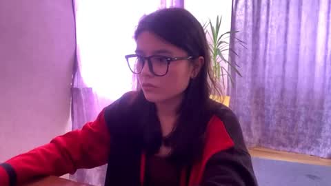 Snapshot of shontagrabowski chatting on May 2, 2026, 1:16 pm Marie online show from May 2, 2026, 1:16 pm