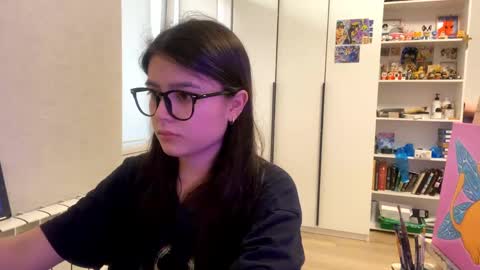 Snapshot of shontagrabowski chatting on May 9, 2026, 2:22 pm Marie online show from May 9, 2026, 2:22 pm