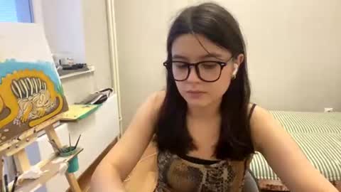 Marie online show from July 18, 2026, 2:21 pm