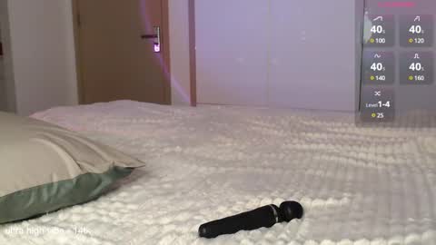 Snapshot of shoopdelang chatting on January 25, 2025, 5:08 pm Jess online show from January 25, 2025, 5:08 pm