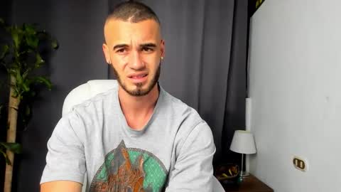 Shooter online show from December 2, 2025, 1:44 am