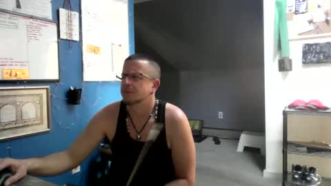 shortmel online show from May 12, 2026, 10:07 pm