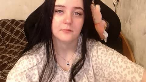 Snapshot of show_for_you chatting on September 23, 2025, 12:08 pm show_for_you online show from September 23, 2025, 12:08 pm