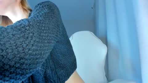 jennywoody online show from February 3, 2026, 3:37 am