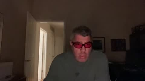 Chicago Guy online show from December 14, 2024, 7:40 am