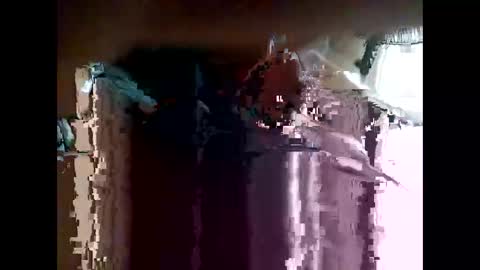 showmewe online show from February 15, 2026, 5:42 pm