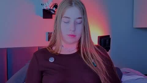 ShowmeYourfetish online show from May 17, 2026, 3:04 am