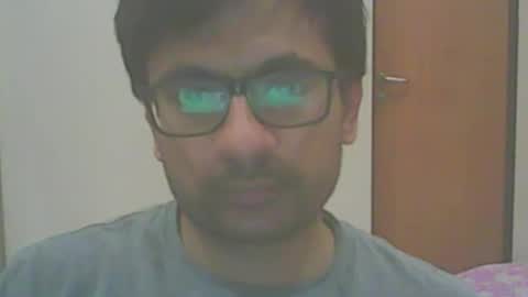 shubhamkhandelwal123 online show from February 21, 2025, 12:28 pm