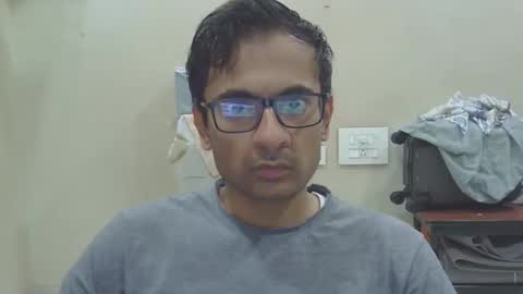 shubhamkhandelwal123 online show from September 23, 2025, 7:33 am