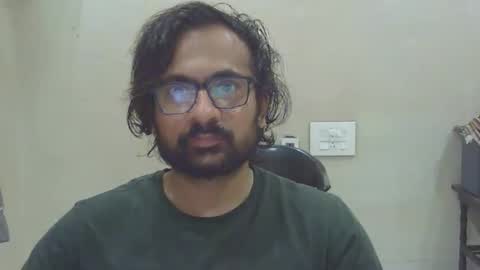 shubhamkhandelwal123 online show from May 24, 2026, 4:12 pm