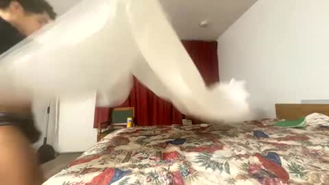 Snapshot of shurthingxx chatting on January 12, 2025, 7:43 am shurthingxx online show from January 12, 2025, 7:43 am