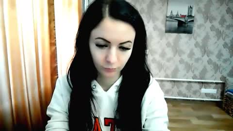 shy_cat_candy online show from October 7, 2025, 11:40 am