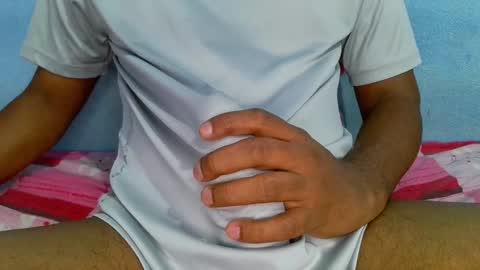 shyeyes online show from February 6, 2025, 2:44 am