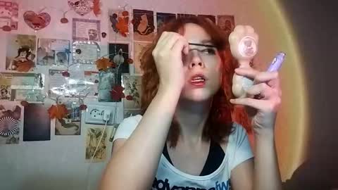 Milena online show from November 30, 2025, 1:59 pm