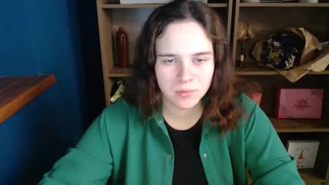 shy_lil online show from October 21, 2025, 2:29 pm