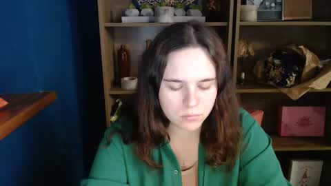 shy_lil online show from October 23, 2025, 2:49 pm