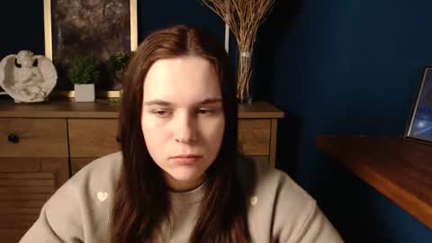 shy_lil online show from November 3, 2025, 11:55 am