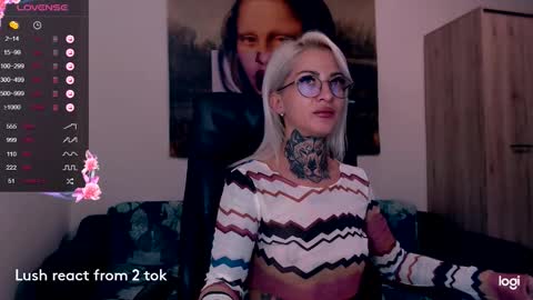  Mellllll----     online show from September 24, 2025, 7:50 pm