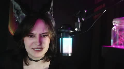 shy_miracle online show from April 7, 2026, 1:22 pm