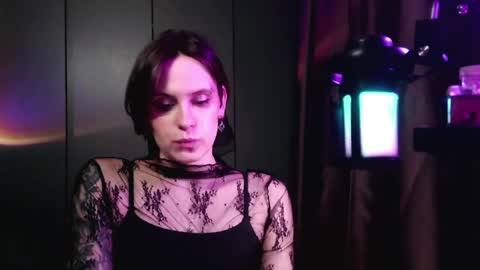 shy_miracle online show from April 16, 2026, 3:02 pm