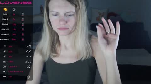 Snapshot of shy_moony chatting on December 10, 2024, 10:05 pm just Alex online show from December 10, 2024, 10:05 pm