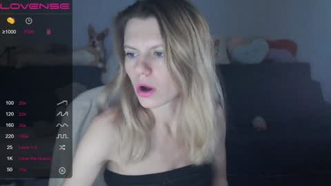 Snapshot of shy_moony chatting on January 19, 2025, 9:55 pm just Alex online show from January 19, 2025, 9:55 pm