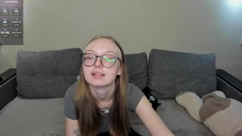 Melissa online show from September 29, 2025, 4:01 pm