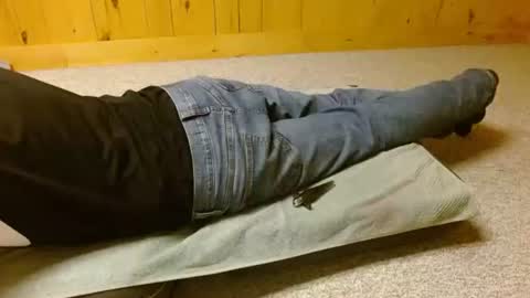 Snapshot of shyboyfu chatting on January 24, 2025, 7:19 am Funtimes online show from January 24, 2025, 7:19 am