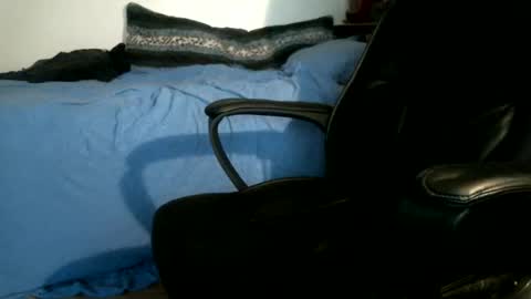shyboyhugecum2020 online show from June 8, 2026, 2:34 am