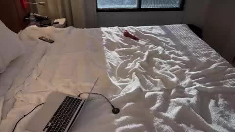 shyboymat69 online show from September 17, 2025, 12:56 am