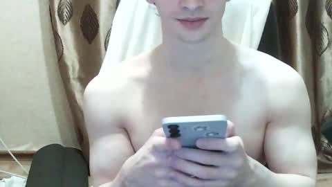 Snapshot of shydarkof60 chatting on January 9, 2026, 4:43 pm Georgiy online show from January 9, 2026, 4:43 pm